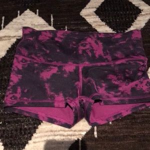 Lululemon booty shorts